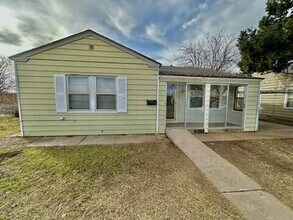 Building Photo - 2301 35th St