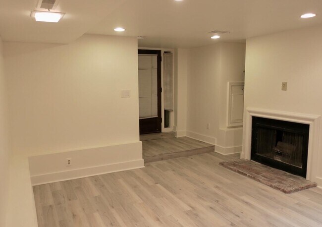 Wood burning Fireplace - 1721 U St NW