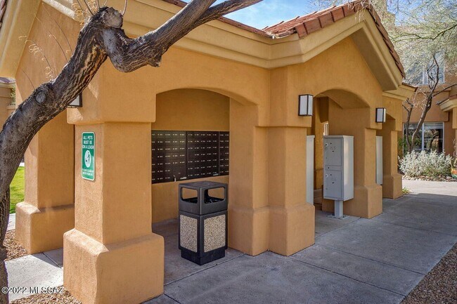 Building Photo - 7050 E Sunrise Dr