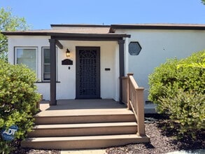 Building Photo - 4572 Valencia Dr
