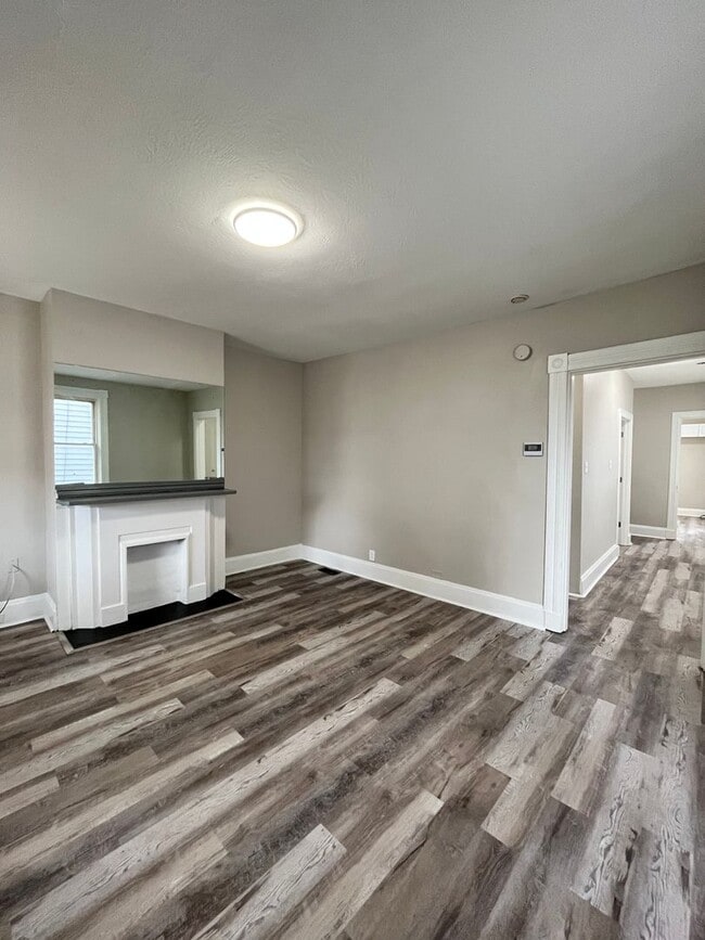 Building Photo - 1214 Gilsey Ave