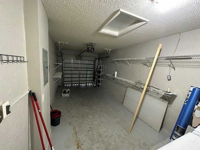 Foto del edificio - 9511 Stanley Ln