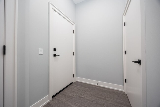 Interior Photo - The Frisbie