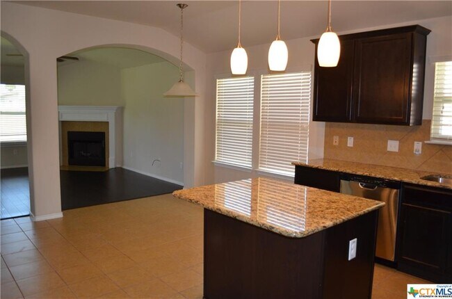 Building Photo - 9517 Rogano Court