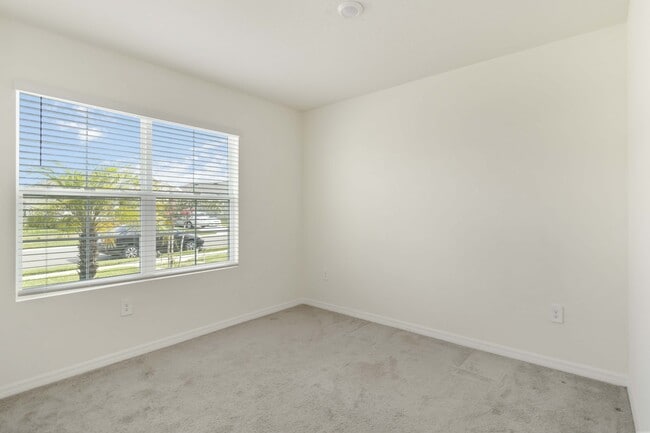 Building Photo - 17309 Reserva Dr