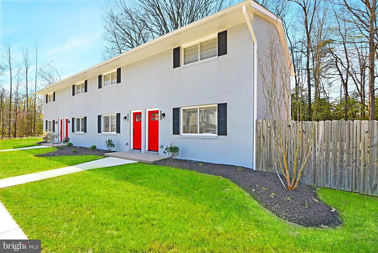 Primary Photo - 16438 Combs Dr