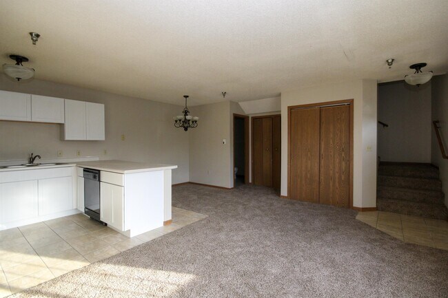 Building Photo - 1269 Taylor St