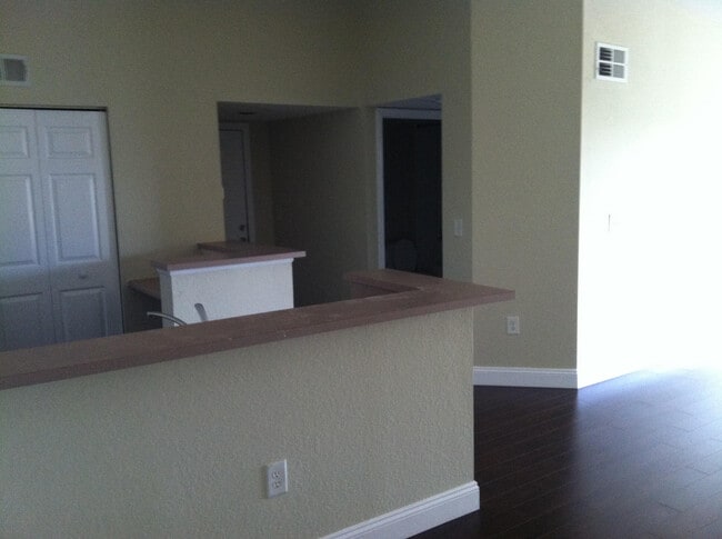 Foto del edificio - 171 SW Palm Dr