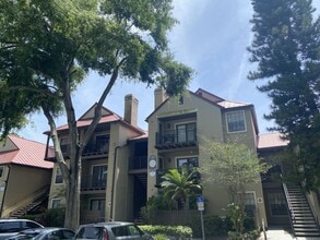 Building Photo - 246 Afton Square