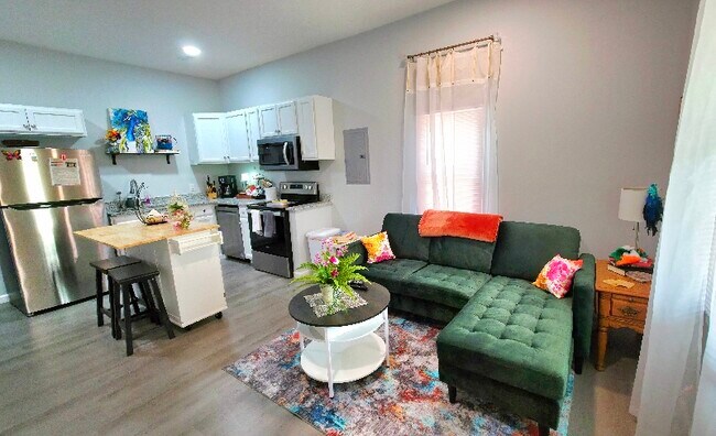 Foto del edificio - 309 S John St