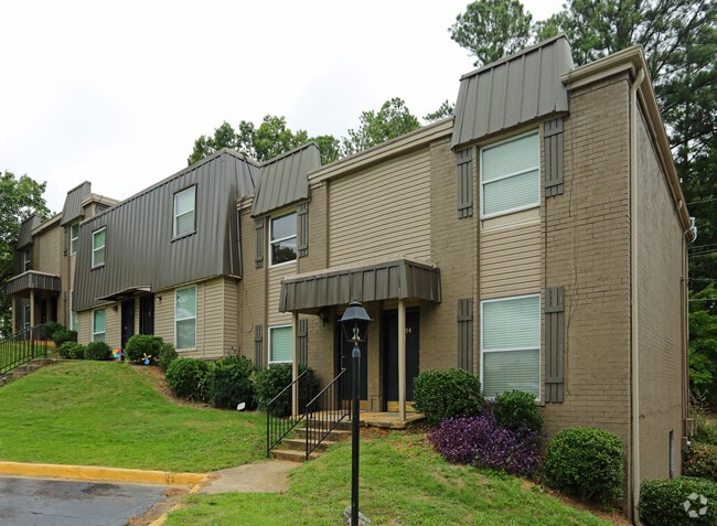 Exterior Units - Thirty-One 32 Cypress