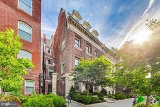 Building Photo - 1745 N St NW