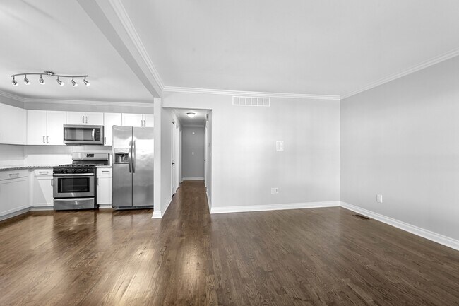Foto del edificio - 1530 E Madge Ave