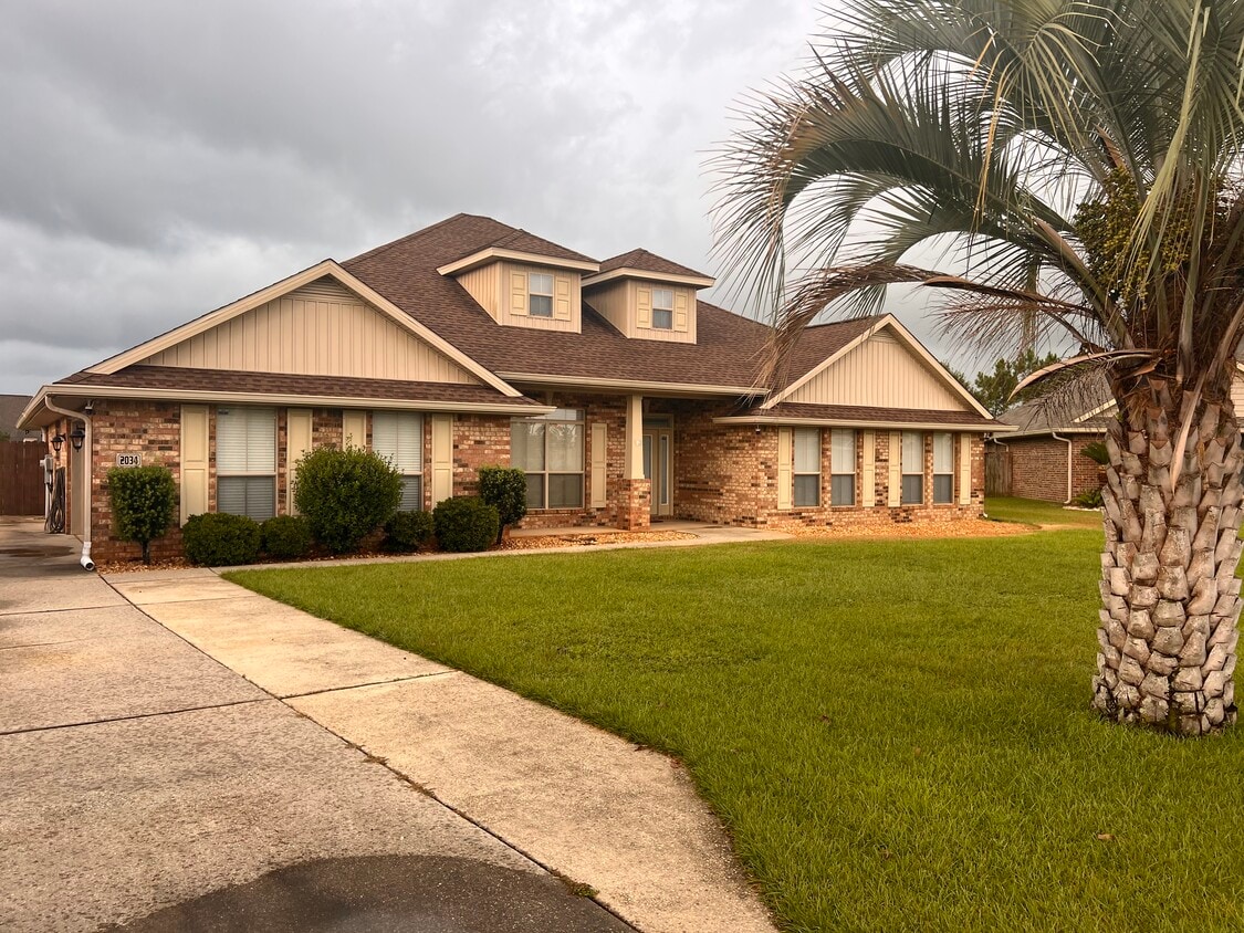 Primary Photo - 2034 Tammany Ct