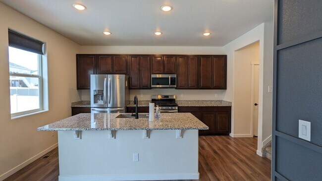 Building Photo - MODERN TWO STORY 3 BED/2.5 BATH WITH FENCE...