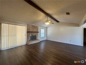 Building Photo - 1089 Larkspur