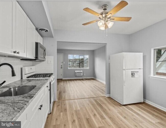 Foto del edificio - 6017 N 11th St