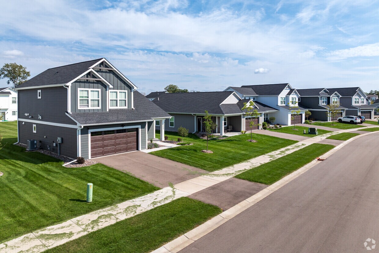 Foto principal - The Enclave at Lexington Waters