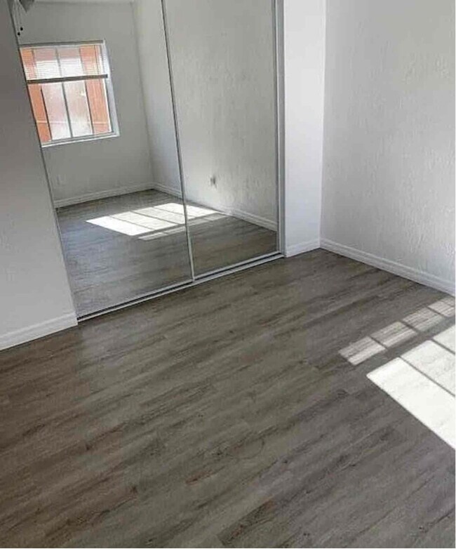 Foto del edificio - 1629 Espanola Ave