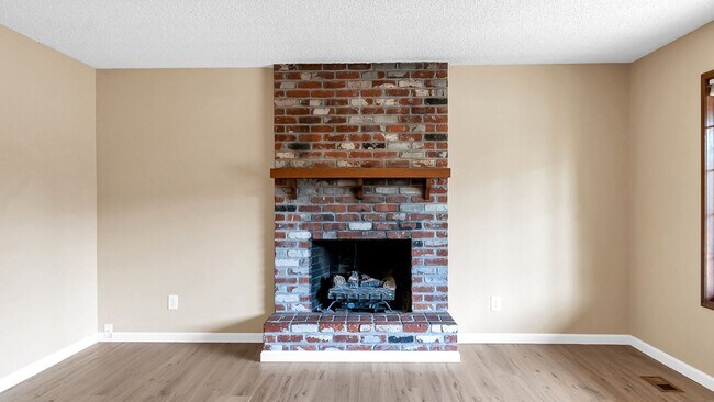 Foto del edificio - 18715 NW Lapine St