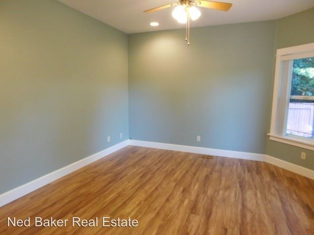 Building Photo - 4 br, 2.5 bath House - 635 Mule Deer St. NW
