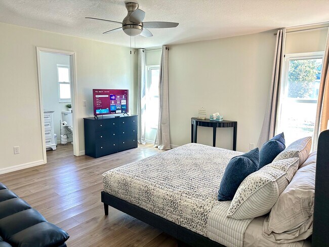 Foto del edificio - 7316 S Sparkman St