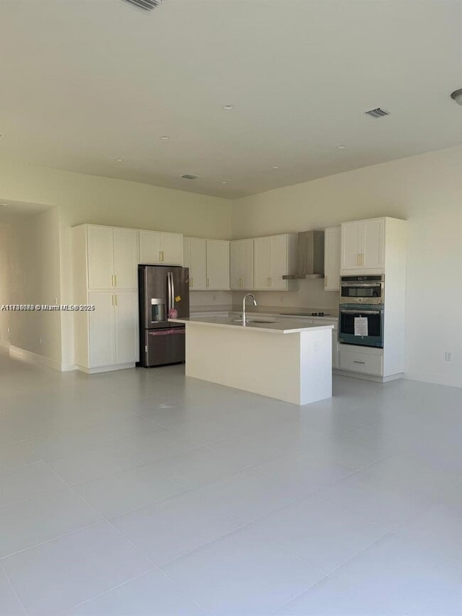 Foto del edificio - 14430 SW 18th St