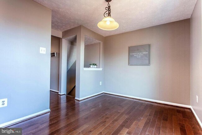 Foto del edificio - 6314 Greenfield Rd