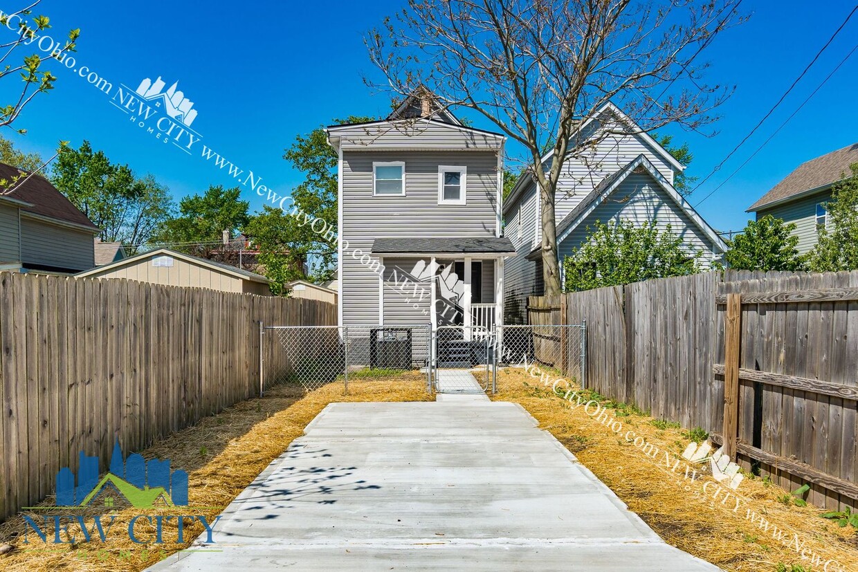Building Photo - Newly Renovated 3 Bedroom Franklinton Home!