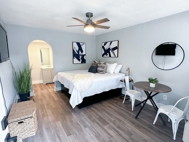 Building Photo - 6633 Studios