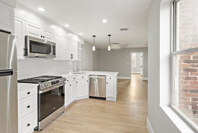 Foto del edificio - 64 Trenton St