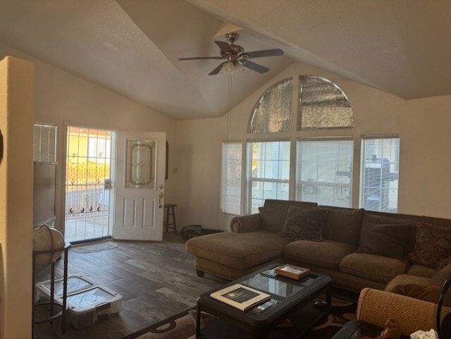 Foto del edificio - 2558 Mountain Crest