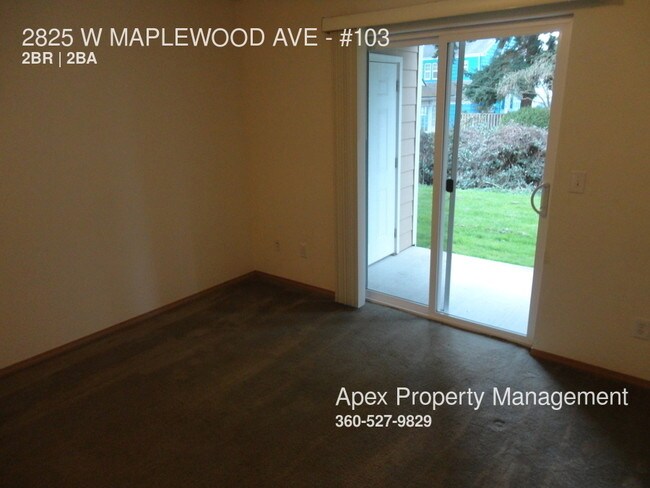 Building Photo - 2825 W Maplewood Ave