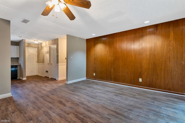 Building Photo - 3 br, 2 bath House - 4370 RAVEN VALLEY CT