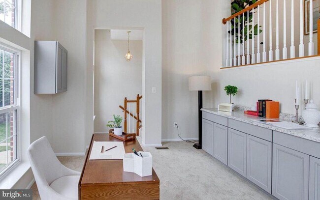 Foto del edificio - 9515 Walker Way