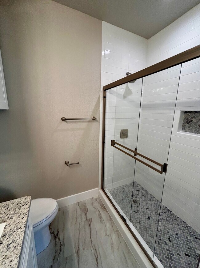 Building Photo - 119 Ave Ventana