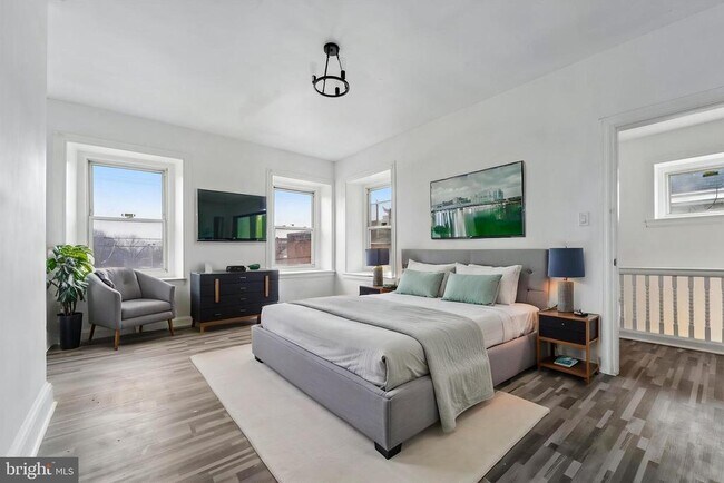 Building Photo - 79 High St