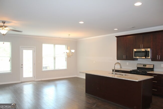 Building Photo - 5605 Warmstone Ln
