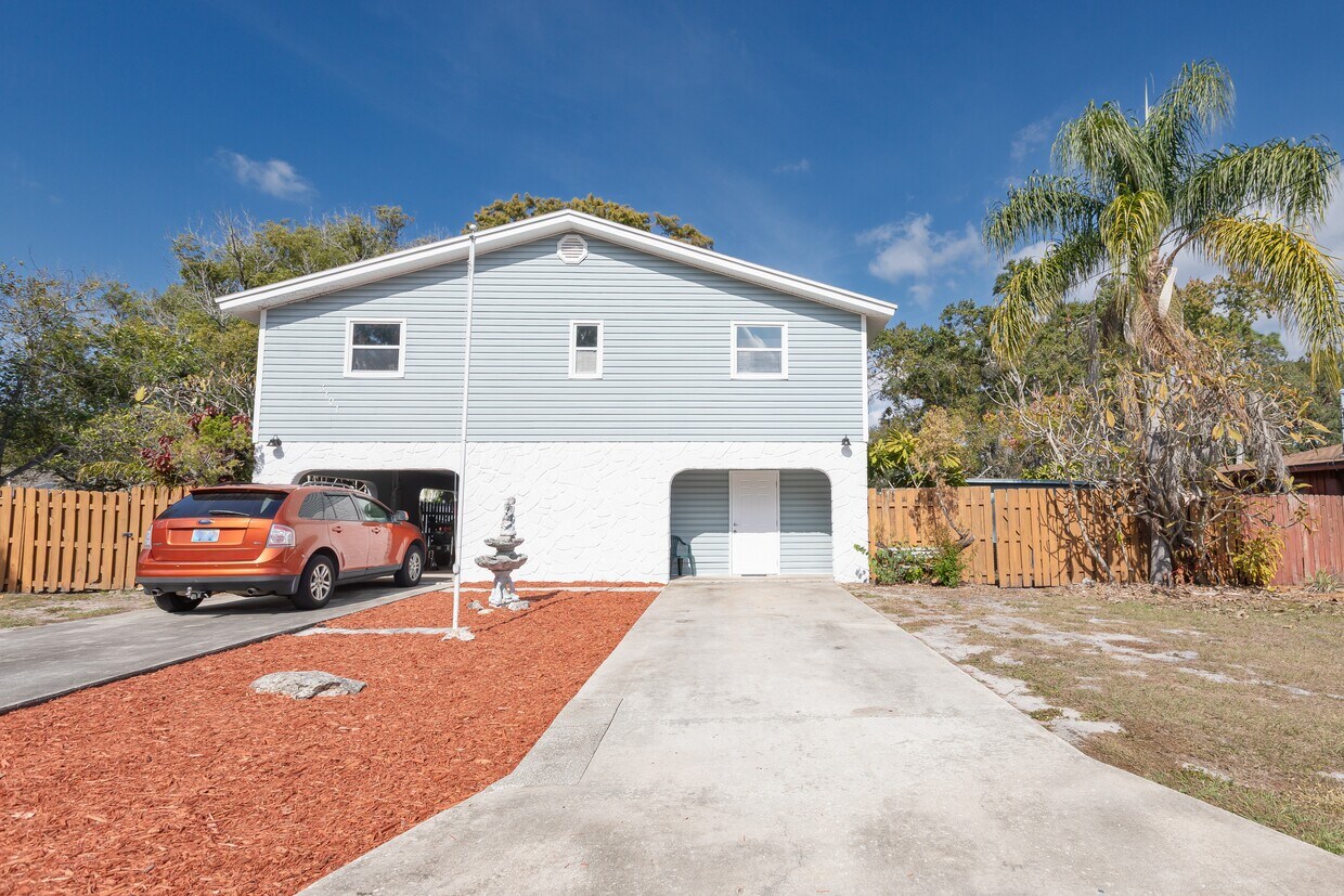 Foto principal - 3101 N Canal Dr