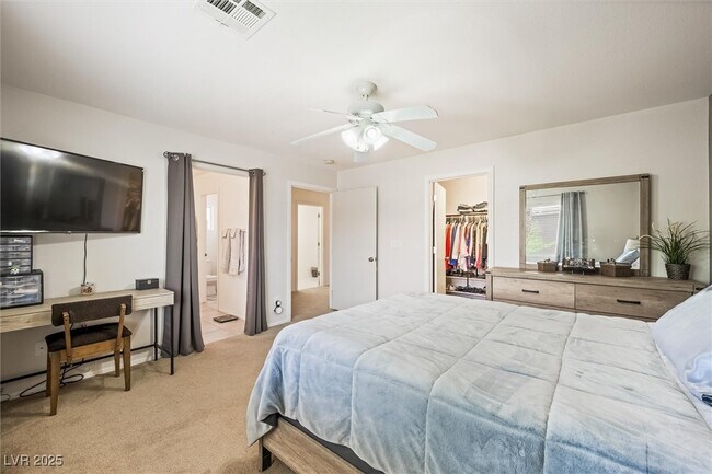 Building Photo - 10389 Calypso Cave St