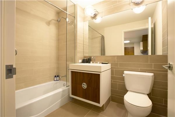 Building Photo - 550 West 45th Street