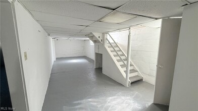 Building Photo - 721 Polk Ave