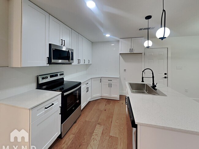 Foto del edificio - 1603 Rutland Dr