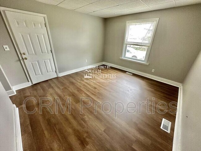 Foto del edificio - 810 W Monroe St