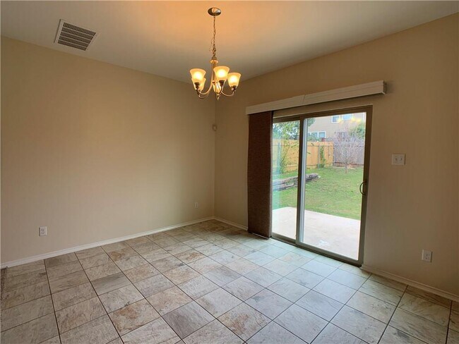 Building Photo - 133 Gina Dr