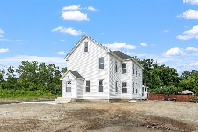 Building Photo - 325 Greenwood St