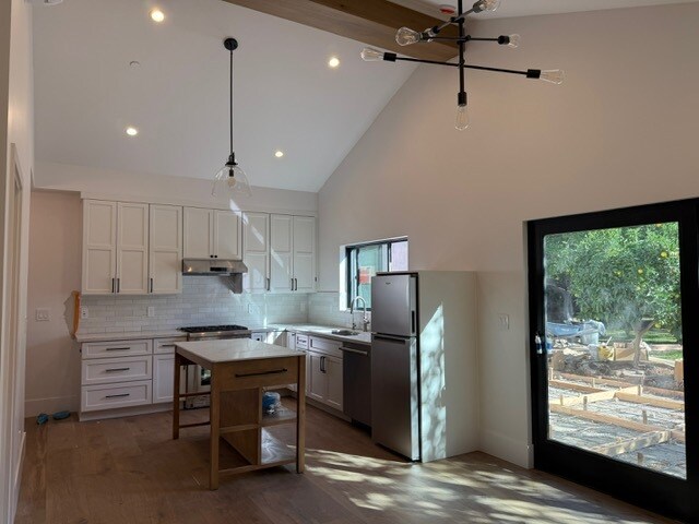 Cocina completa - 1242 Mildred Ave