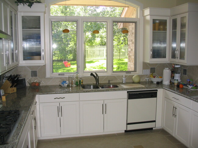 Kitchen - 2615 Delwood Pl