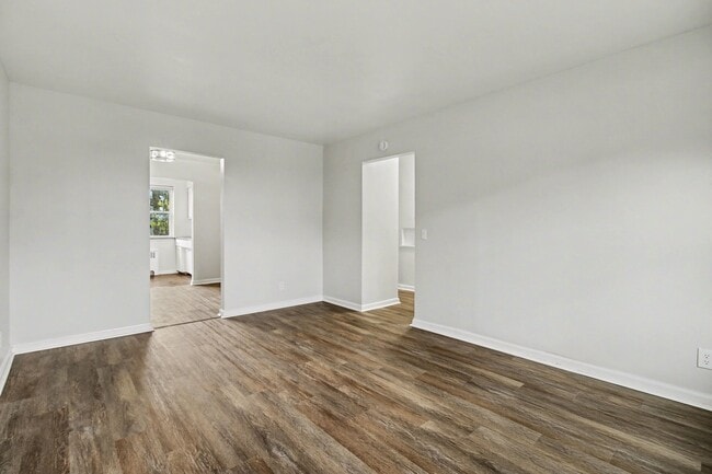 Photo - 1607 Asmann Ave Apartment