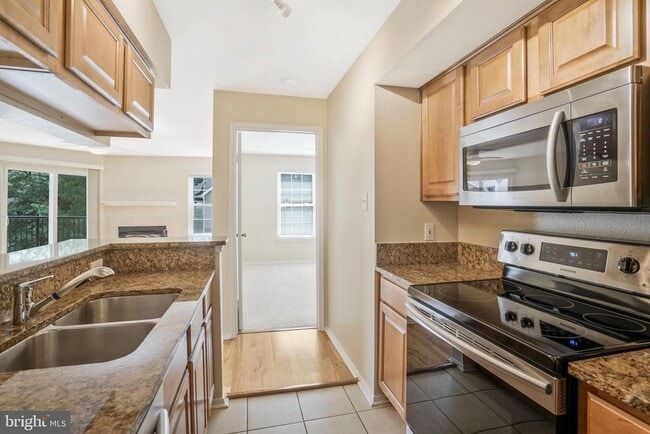 Building Photo - 3315 Wyndham Cir
